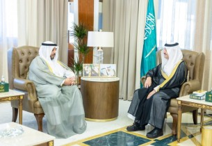 سمو أمير الشرقية يستقبل سفير دولة الكويت لدى المملكة