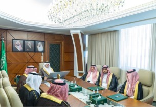 أمير الشرقية يطّلع على خطط ومشاريع معهد الطاقة