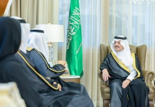 أمير الشرقية يستقبل رئيس الهيئة السعودية للمياه ويطّلع على جهودها في المنطقة