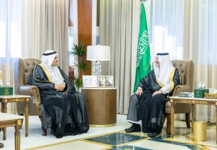 أمير الشرقية يستقبل رئيس جامعة الملك فهد للبترول والمعادن