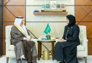 أمير الشرقية يستقبل مدير عام التعليم ويطّلع على أبرز المشاريع التعليمية