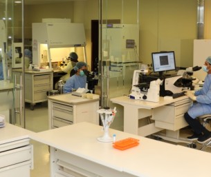 حلم الأمومة يتحقق لسيدة أربعينية بفضل تشخيص دقيق في مستشفى الحبيب بالخبر