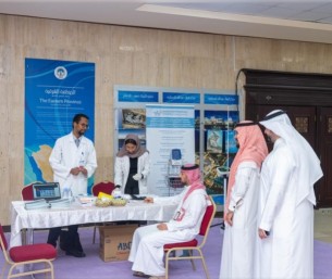 تحذير طبي: الكافيين يرهق الصائمين ويضاعف الشعور بالعطش خلال ساعات العمل