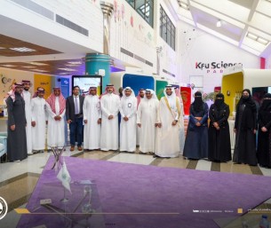 وكيل جامعة الملك فيصل يشهد معسكر “محبي القهوة وريادة الأعمال” 