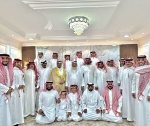 مجلس“آل طراد السبيعي” يستقبل المهنئين بعيد الفطر المبارك