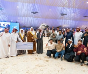 محافظ الأحساء يتوّج الفائزين بمهرجان الشرقية الدولي لجمال الخيل العربية الأصيلة