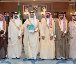 محافظ الأحساء يطّلع على التقرير الصحي السنوي لفرع وزارة الصحة بالمحافظة