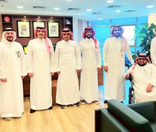 رئيس بلدية العيون يستقبل رئيس وأعضاء مجلس إدارة نادي العيون