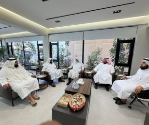 وفد علمي يزور “تحفيظ القرآن بالأحساء” ويشيد بتطور برامجها وخدماتها