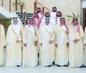 محافظ الأحساء يستقبل مساعد وزير الصحة