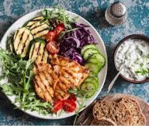 في دراسة حديثة.. نظام غذائي شائع يخفض خطر سرطان الرئة والوفاة به حتى 39%