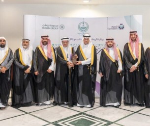 محافظ الأحساء يطّلع على مبادرة ترميم المساكن ويؤكد دعم المبادرات التنموية
