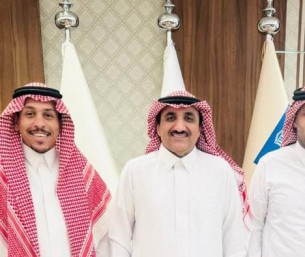 نادي العيون يعرض رؤيته الاستثمارية والتحول الرقمي أمام أمانة الأحساء