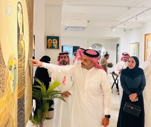 افتتاح معرض «اللومية» بالأحساء بمشاركة نخبة من الفنانين والفنانات