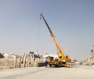 أمانة الأحساء تستبدل سور مقبرة الحصيمة في مدينة العيون