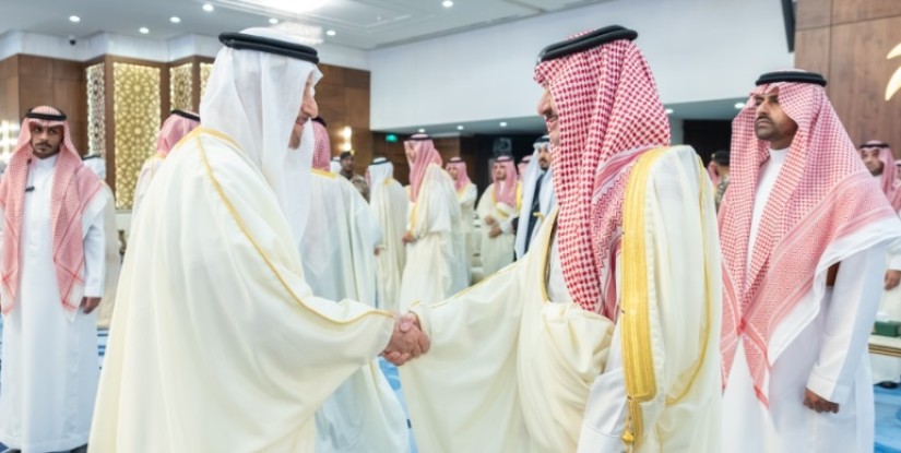 أمير الشرقية يستقبل أهالي المنطقة المهنئين بعيد الفطر المبارك