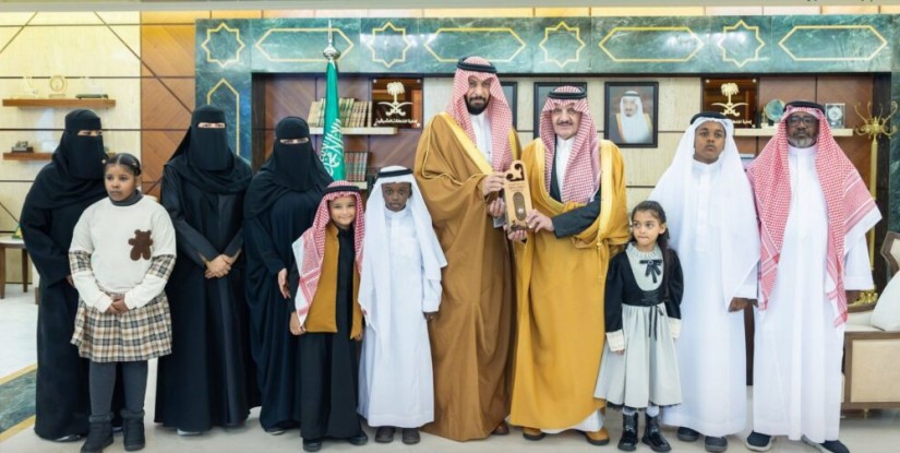 أمير الشرقية يستقبل عددًا من الأيتام ويؤكد اهتمام القيادة برعايتهم وتمكينهم