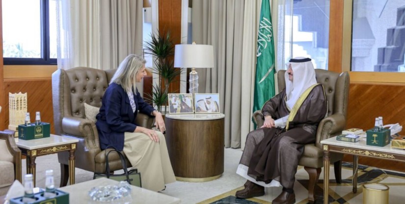 أمير الشرقية يستقبل سفيرة الجمهورية الهيلينية لدى المملكة