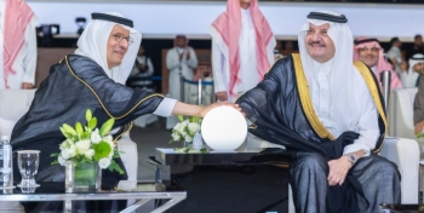 دشن مشروعاته التوسعية.. أمير الشرقية يرعى حفل تخريج الدفعة 13 من طلاب وطالبات معهد الطاقة