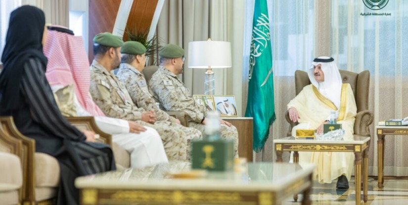 أمير الشرقية يستقبل مدير التجمع الصحي العسكري بالمنطقة بمناسبة تكليفه