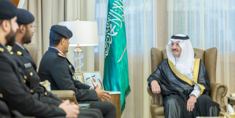 أمير الشرقية يطّلع على جهود مركز العمليات الأمنية الموحدة (911)
