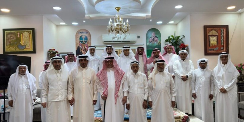 نادي المعرفة يناقش تأثير اعتلالات الغدد الصماء على الصحة النفسية 