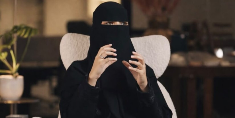 الحزم الواعي بديل العقاب.. الأخصائية جوهرة المطر تكشف أسرار التربية لـ “الواحة نيوز”