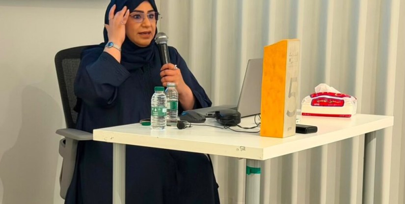 بين وقار الورق ووهج الشاشات.. عبير السماعيل ترسم ملامح إستراتيجية الكاتب في زمن الوفرة