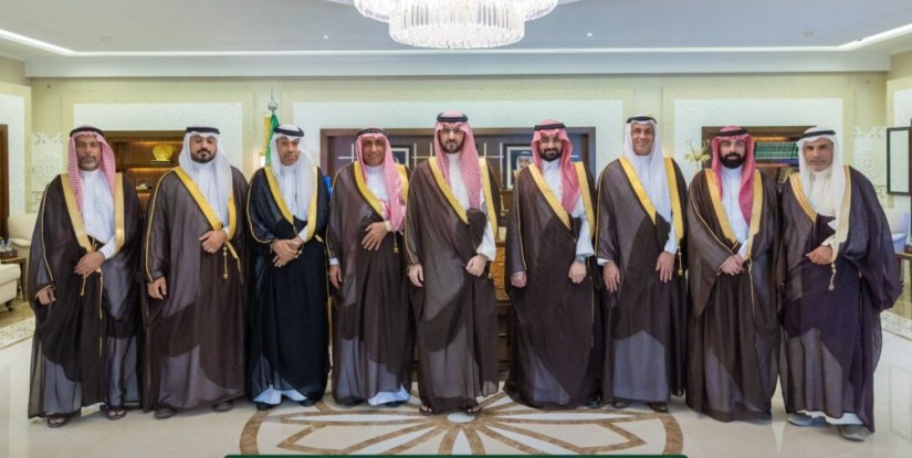 نائب أمير الشرقية يطلع على مستهدفات جمعية تاروت الخيرية وخطتها للأعوام الأربعة المقبلة