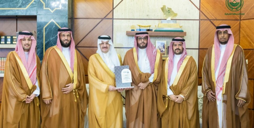 أمير الشرقية يطّلع على منجزات جمعية العناية بالقرآن الكريم في المنطقة