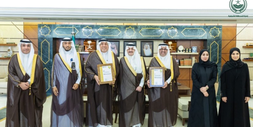 أمير الشرقية يهنئ جامعة الملك فيصل بتصدرها الجامعات السعودية والخليجية في تصنيف التايمز