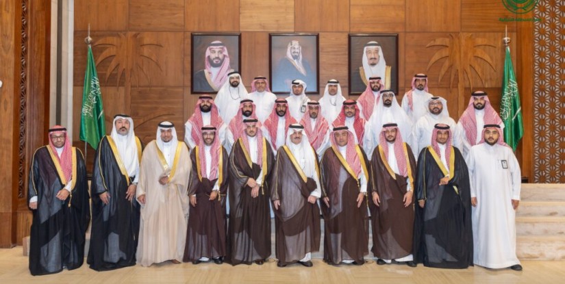أمير الشرقية يطّلع على جهود وإنجازات بنك التنمية الاجتماعية بالمنطقة