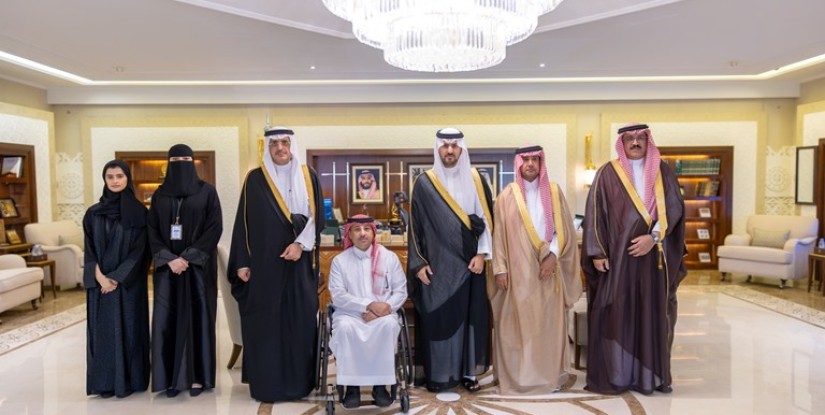 نائب أمير الشرقية يستقبل رئيس وأعضاء مجلس إدارة جمعية طويق لصناعة الكوادر البشرية