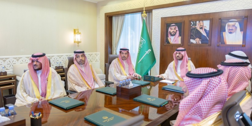 نائب أمير الشرقية يؤكد دعم القيادة للقطاع الصحي ورفع جودة الرعاية