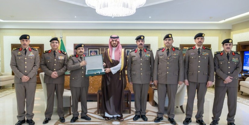 نائب أمير الشرقية يتابع الجهود الأمنية لتنظيم فعاليات اليوم الوطني