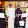 مدير تعليم الأحساء يكرّم الطالبات المتفوّقات وطنيًا في دوري المدارس للرياضات الإلكترونية