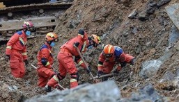 استمرار الكوارث.. مصرع 7 أشخاص في انهيارات أرضية جنوب الصين