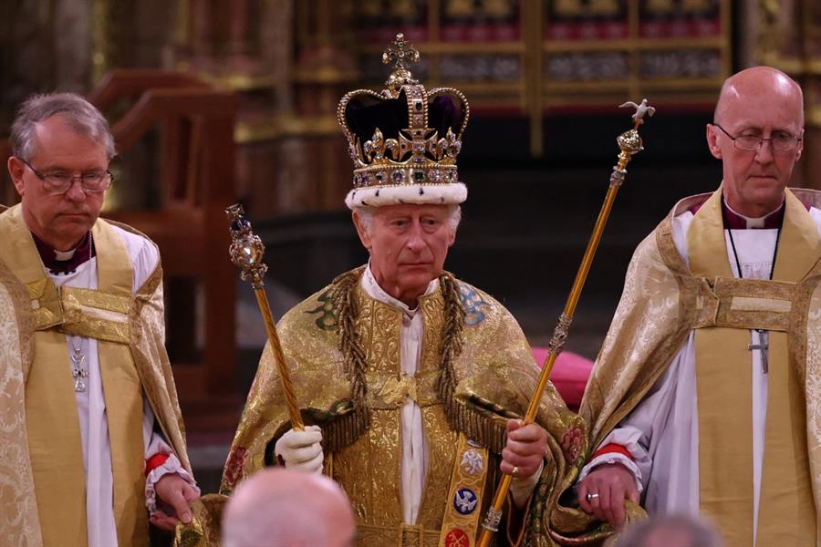 في “حفلٍ أسطوري”.. تتويج تشارلز الثالث ملكاً لبريطانيا
