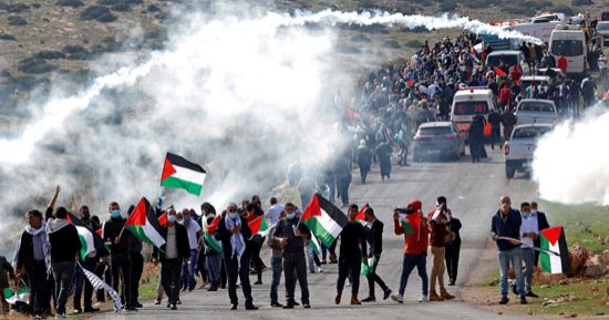إصابة أربعة فلسطينيين برصاص قوات الاحتلال الإسرائيلي في مدينة جنين