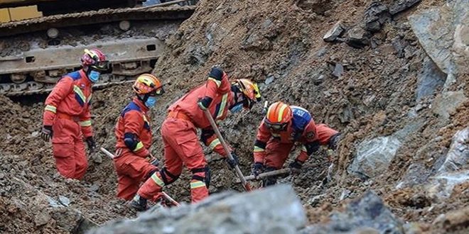 استمرار الكوارث.. مصرع 7 أشخاص في انهيارات أرضية جنوب الصين