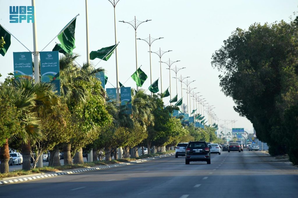 بالعديد من الفعاليات بجميع مناطقها.. أمانة الشرقية تحتفي باليوم الوطني الـ93