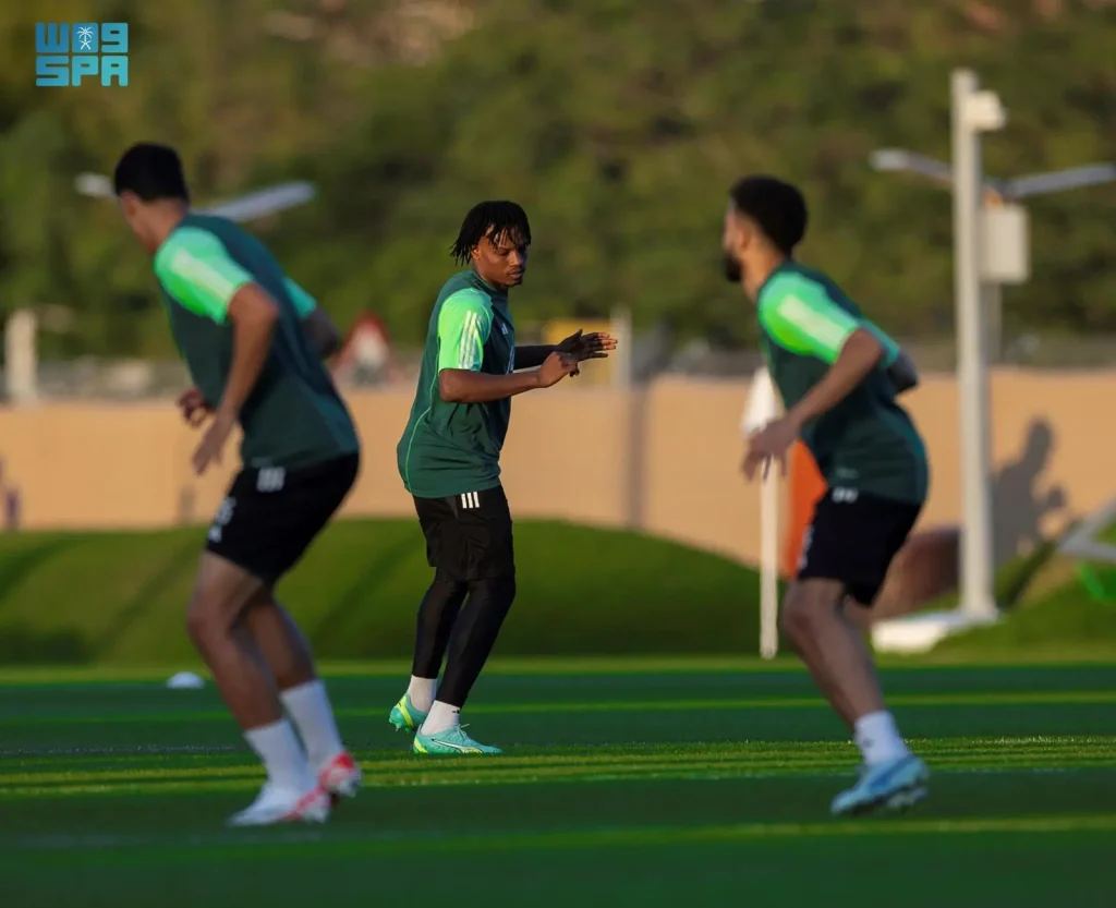 بعد ختام استعداداته.. المنتخب السعودي أمام تايلند لتأكيد الصدارة بعد ضمان التأهل