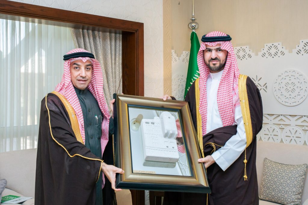 نائب أمير الشرقية يستقبل رئيس الاتحاد السعودي والعربي لكرة اليد