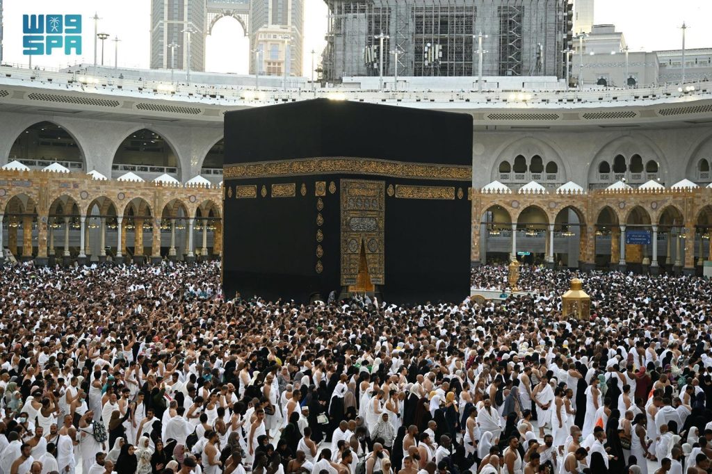 موعد ختم القرآن في المسجد الحرام والمسجد النبوي