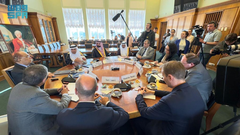 جامعة الأمير محمد بن فهد توقع اتفاقية لإنشاء المركز العربي الروسي للعلوم والتربية