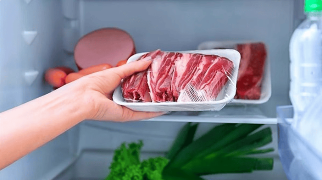 تحذير من “الغذاء والدواء”.. هذه العلامات تشير إلى فساد اللحوم