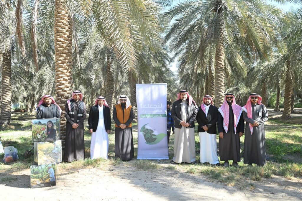 “بيئة الأحساء” تدشن المرحلة الثالثة لزراعة أشجار العود والصندل في المحافظة