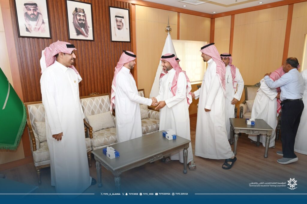 تقنية الأحساء تنظم لقاءً ترحيبيًا بمنسوبيها للعام التدريبي الجديد 1447هـ