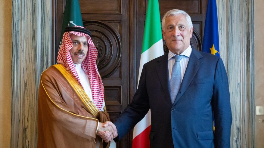 بيان سعودي إيطالي: رفض تهجير الفلسطينيين ودعوة لوقف الحرب