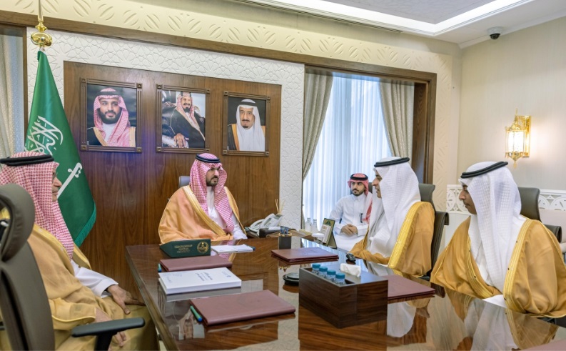 نائب أمير الشرقية يتابع أهم إنجازات وخطط تجمع الأحساء الصحي